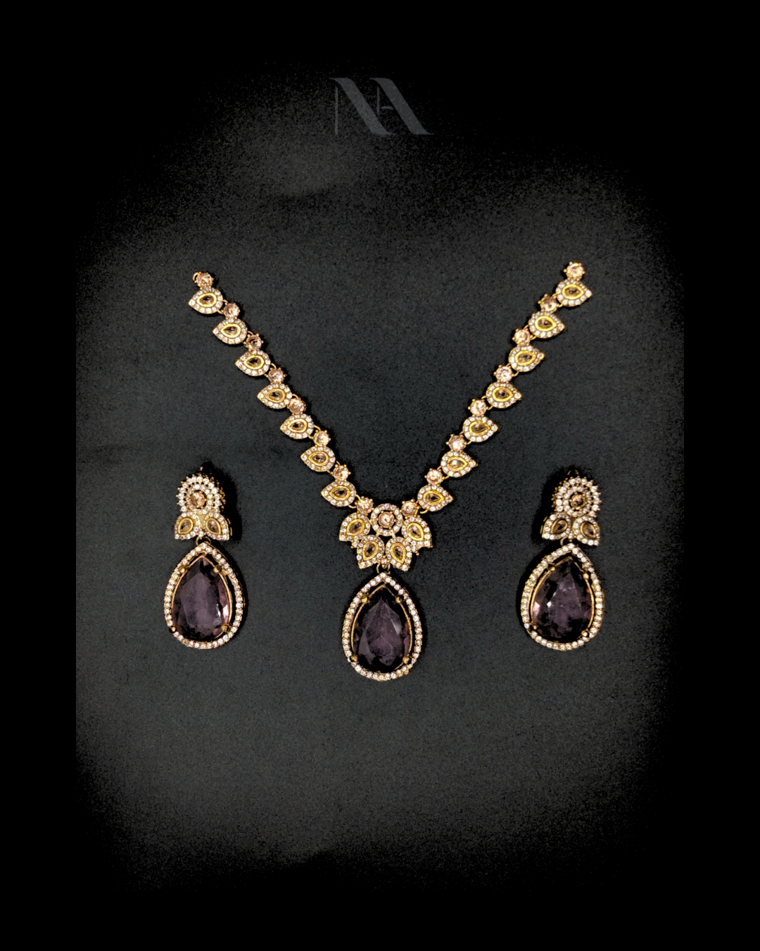 1 Lavendar Studded Necklace Set