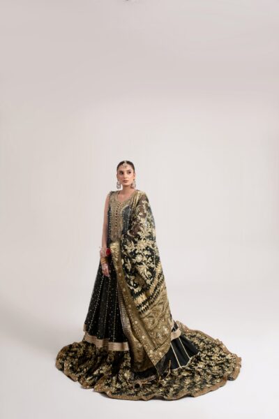 ROYAL BRIDAL LEHENGA