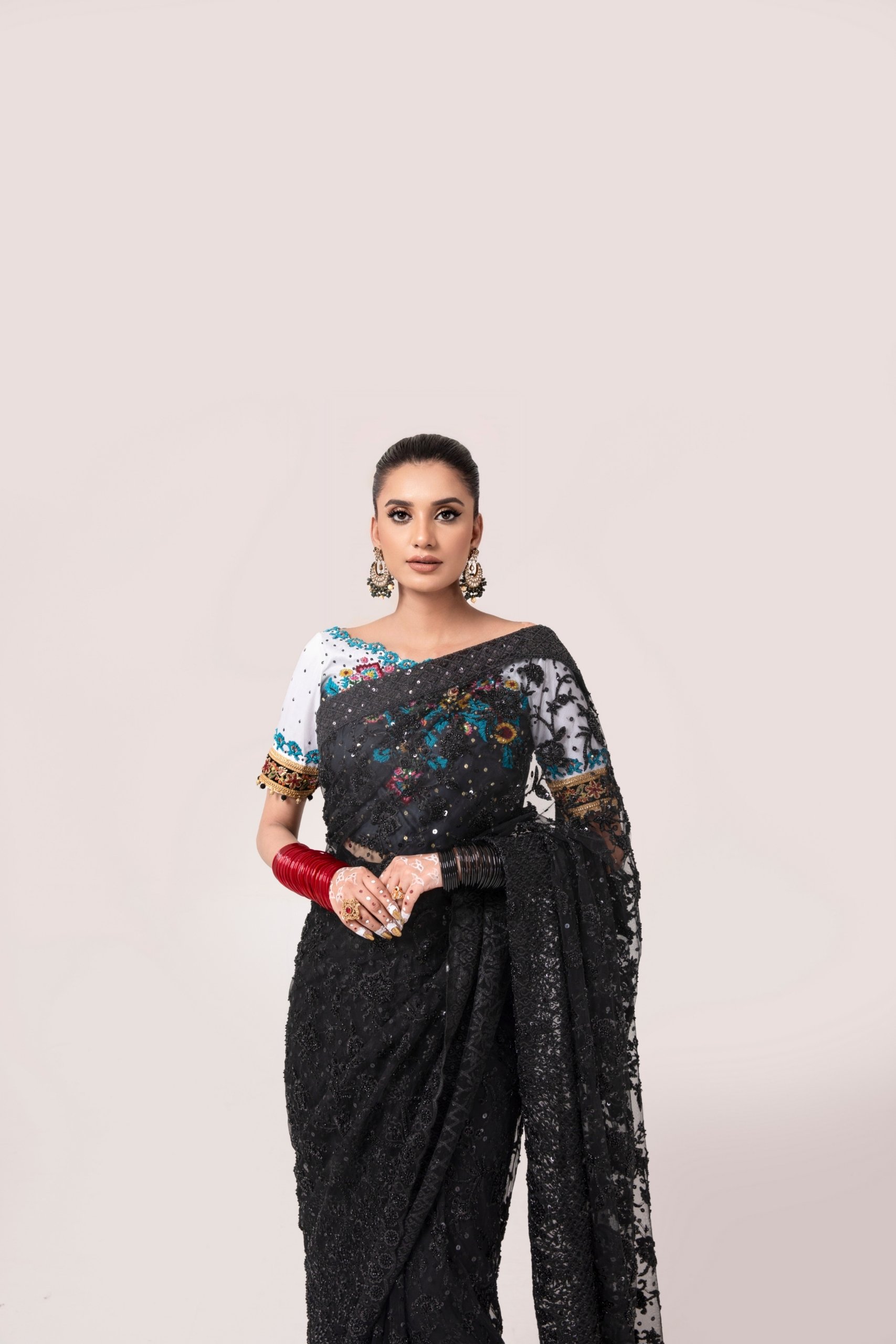 Ladies Saree in black and white Ladies Saree in black and white