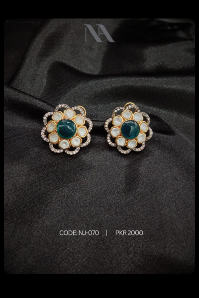 Emerald green polki studs