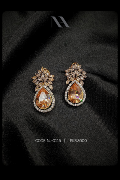 WARM ORANGE STUDS