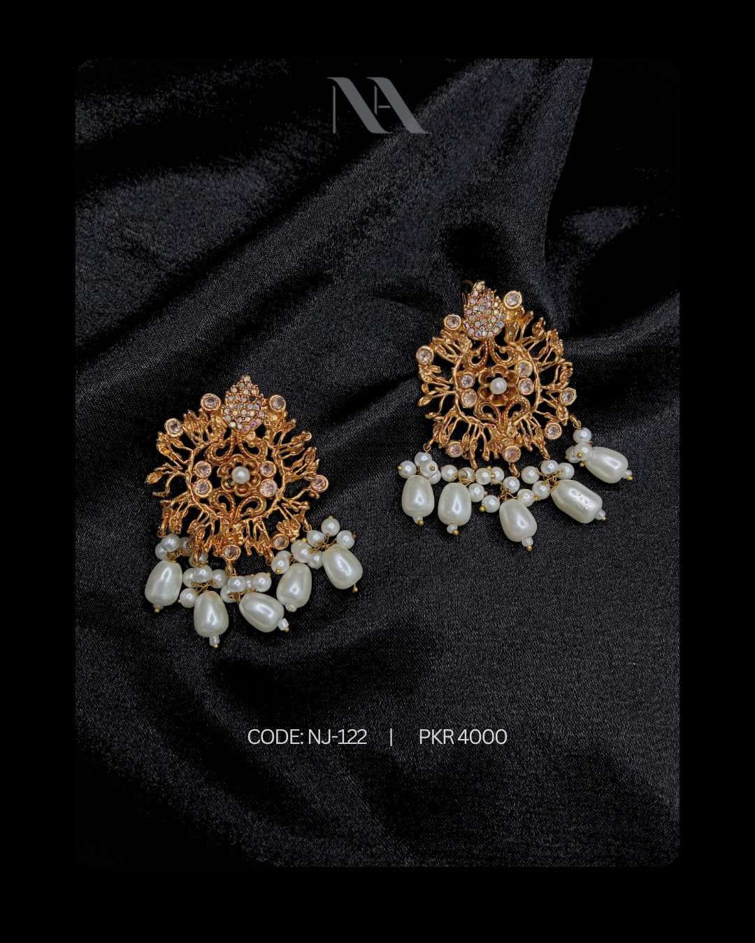 PEARL BLOOM CRUSH EARRINGS 1000256867.png PEARL BLOOM CRUSH EARRINGS