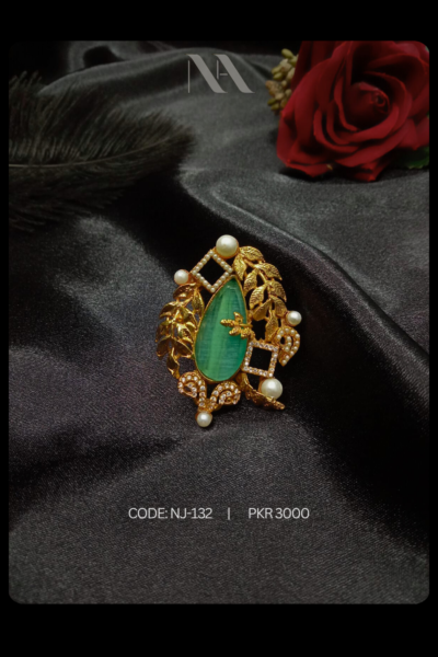 VERDANT ÉTERNITÉ Ring – Luxury Green Gemstone Ring for Women | Designer Eternity Band