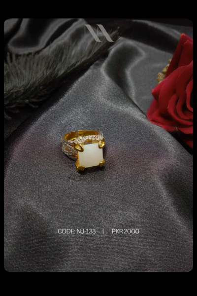 Pearlescent Ring – Elegant Pearl Ring for Women Online