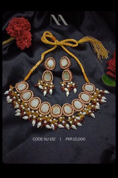 LUMINOUS BRIDAL NECKLACE SET