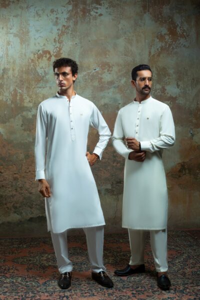 The Naushemian Ivory Kurta