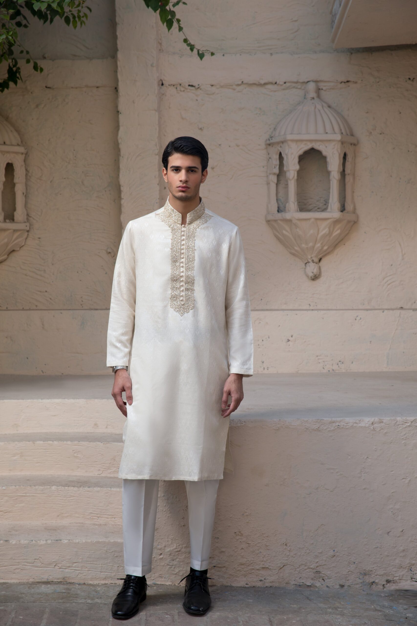 1000442035-scaled.jpg Ivory Kurta for Men, Cream Designer Kurta, Hand-Embellished Wedding Wear, Off-White Festive Outfit, Luxury Menswear 2026