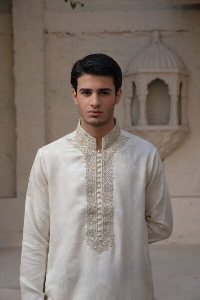 Ivory Kurta for Men, Cream Designer Kurta, Hand-Embellished Wedding Wear, Off-White Festive Outfit, Luxury Menswear 2026