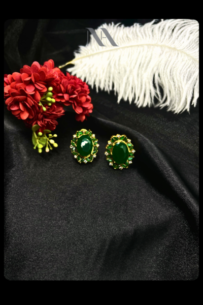 EMERALD ROYALE STUDS