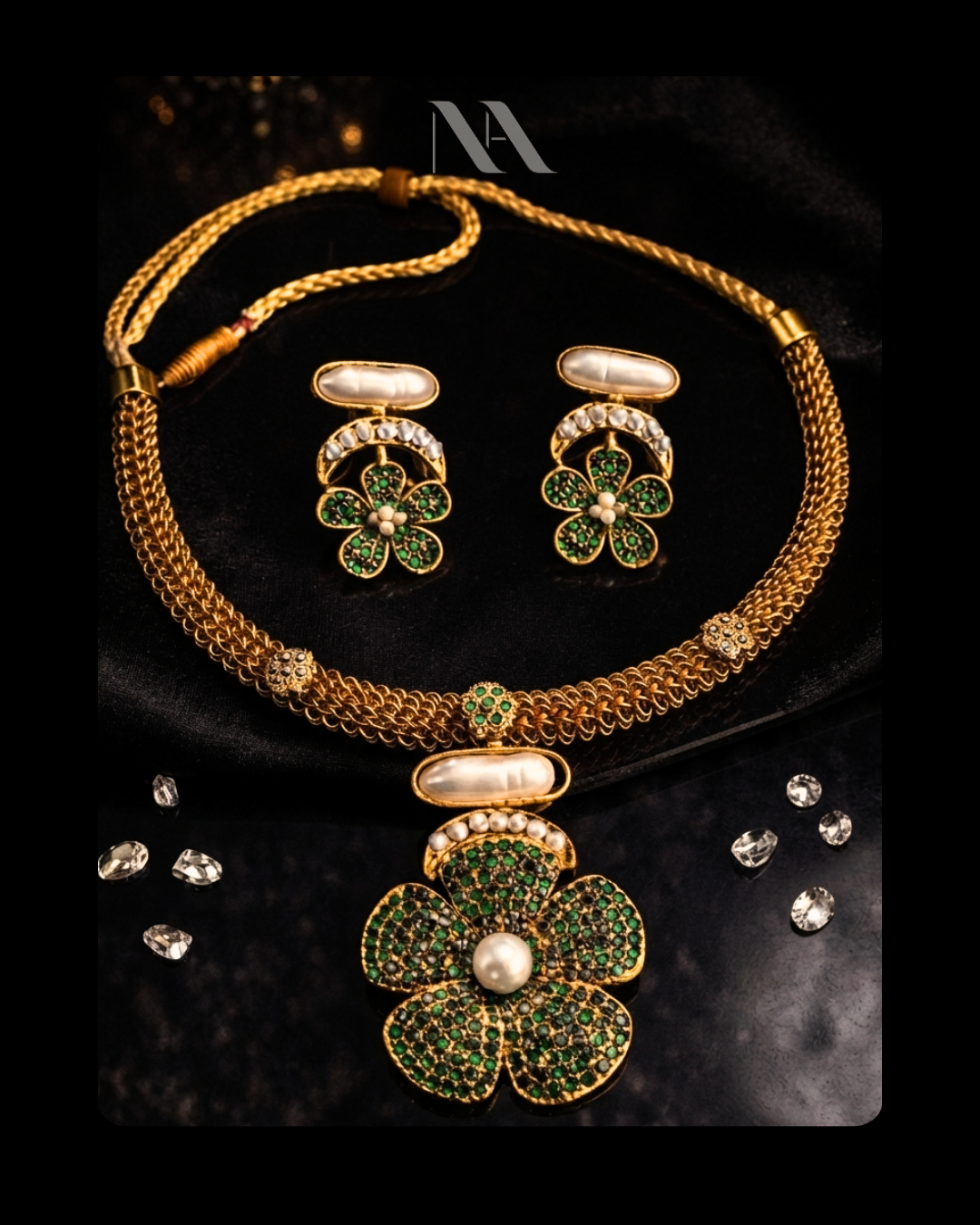 1000529257.png necklace set