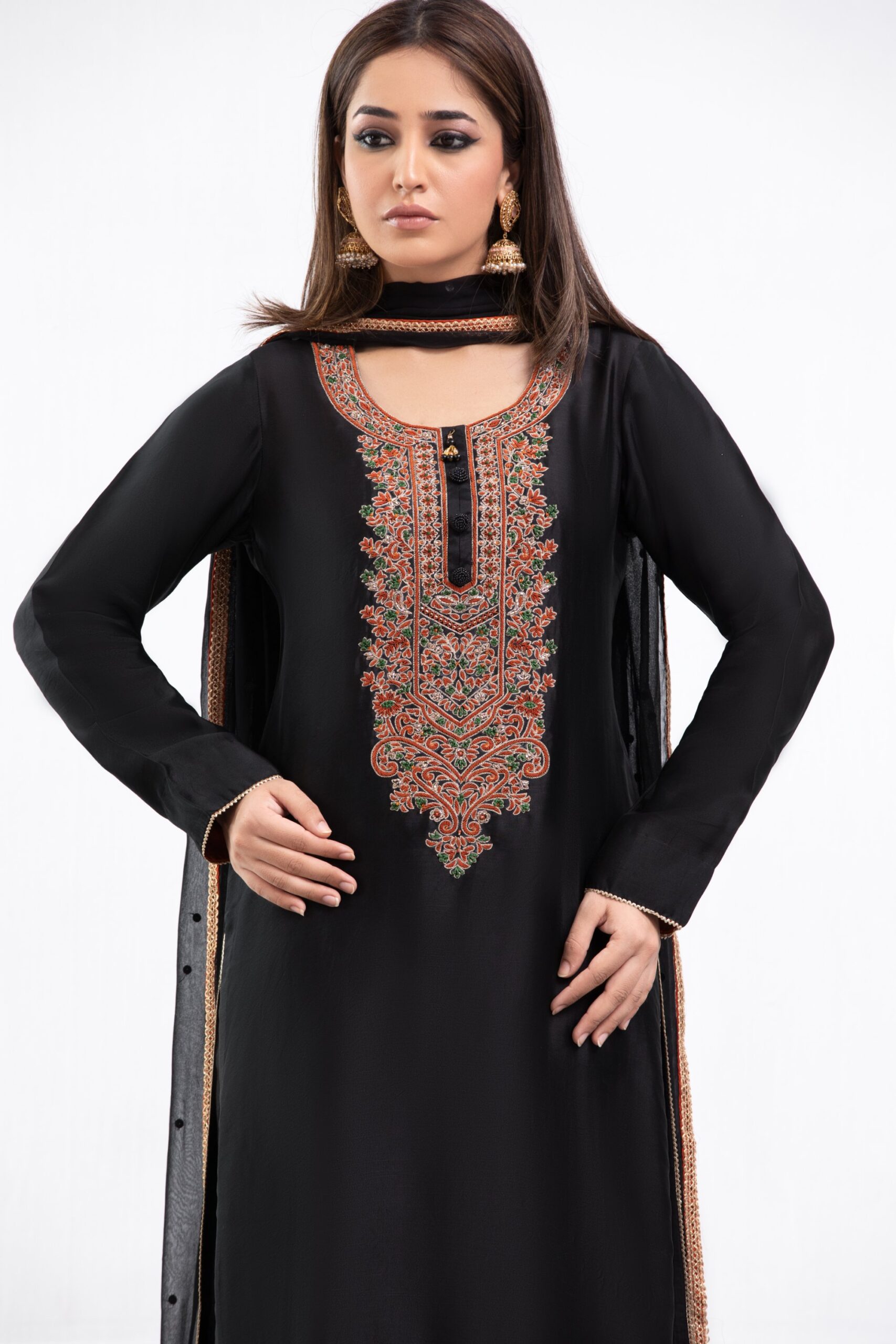 1000536304-scaled.jpg Black Ladies dress - Western Evening & Cocktail: Floor-length halter necklines, structured power shoulders, and side-slit satin or velvet slip dresses.