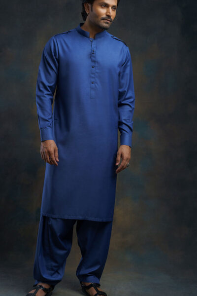 Kurta for men - Mens Kurta - Kurta Pajama - Men in Kurta