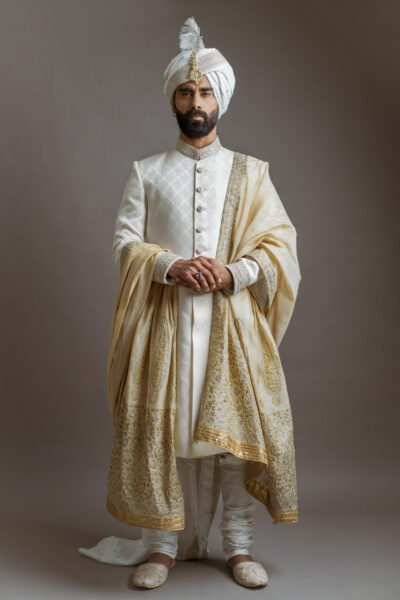 White Sherwani for Groom - Mens Wedding Sherwani in Pakistan