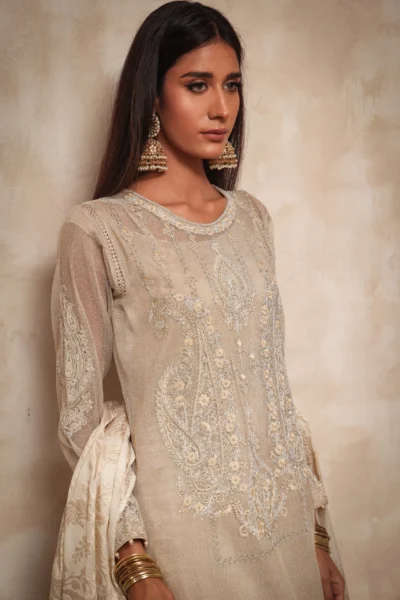 Women Pret - offwhite kameez pajama