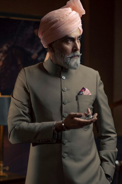 KHAKI SHERWANI PAIRED WITH PASTEL PEACH TURBAN