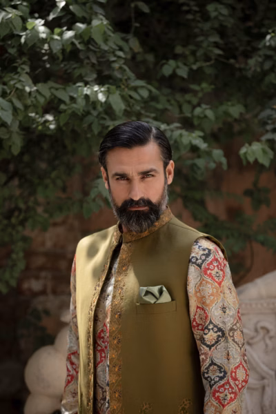 Elegant Green Waistcoat for men