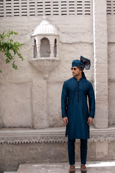 stunning royal blue kurta for men