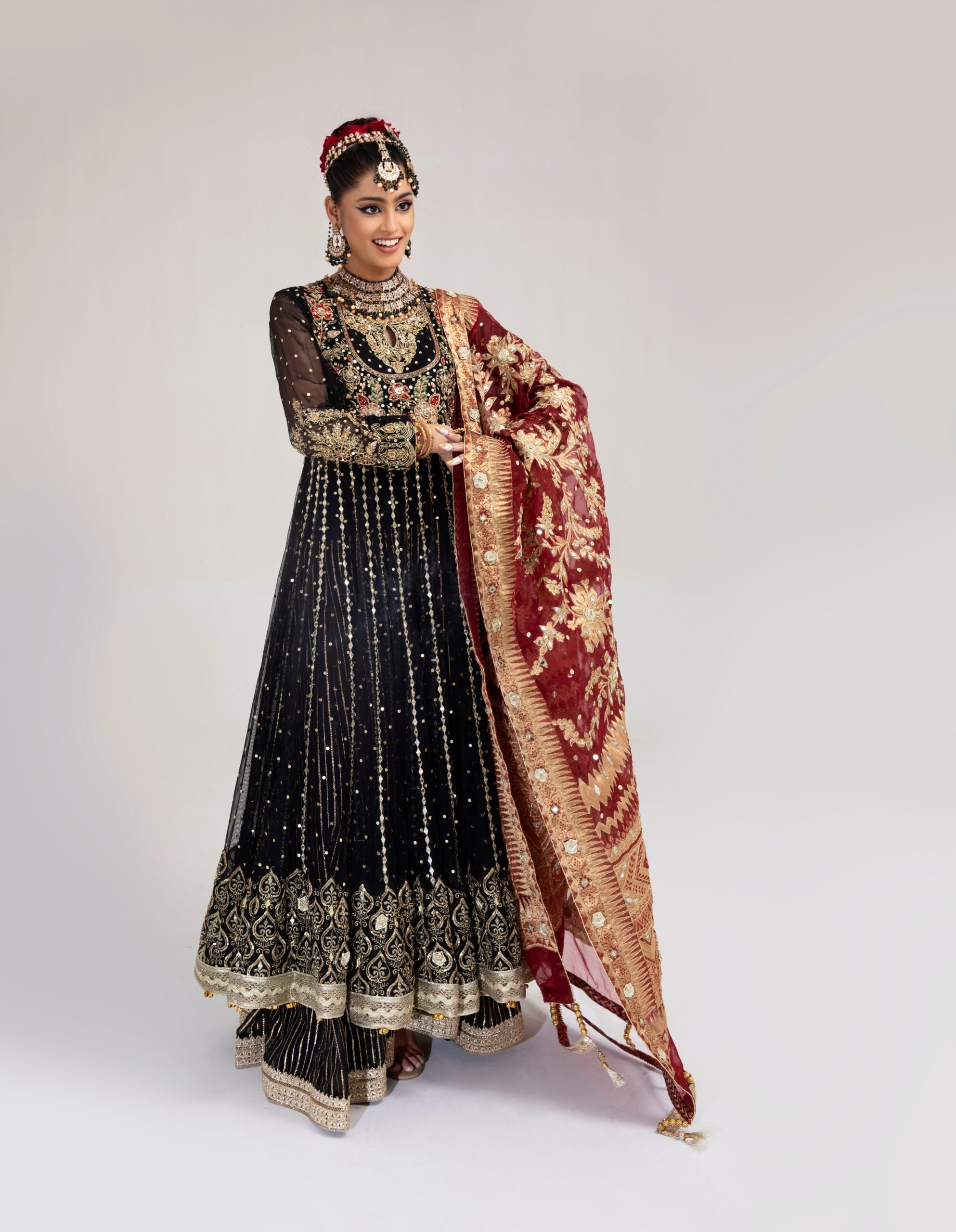 B612_20241210_144355_362 bridal dress