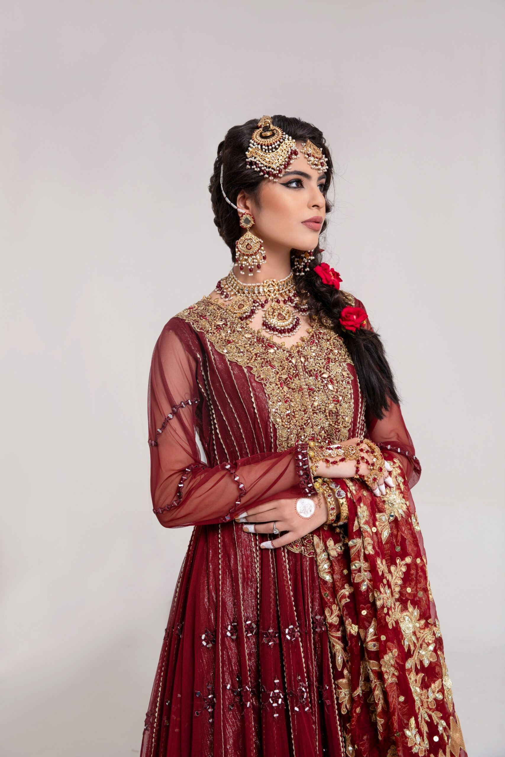 B612_20241210_174410_960 bridal dress