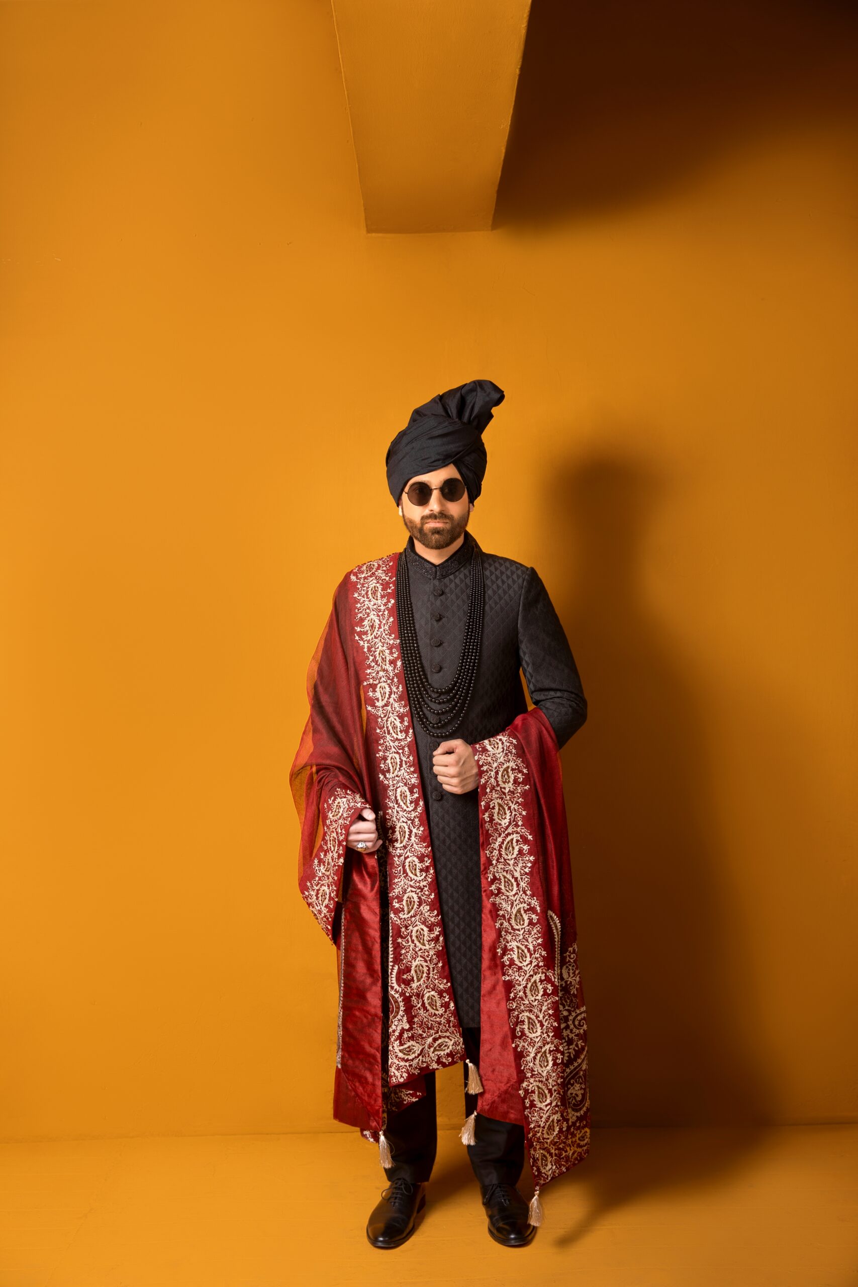 B612_20250128_230916_431 black sherwani, black sherwani for men, mens black sherwani, black sherwani for groom