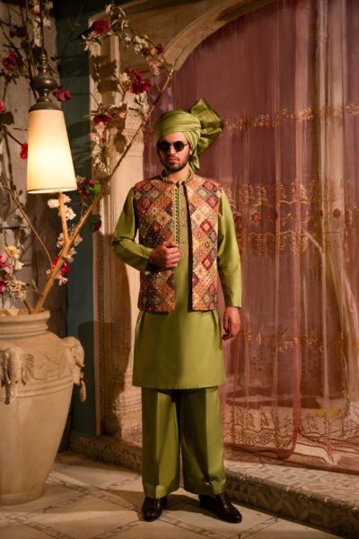 waistcoat for men by www.naushemian.com
