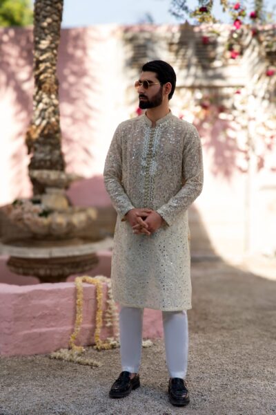 GLEAM EDGE CHIKANKARI MIRROR KURTA – HAND-EMBROIDERED MEN'S KURTA WITH MIRROR WORK AND LOOP BUTTONS