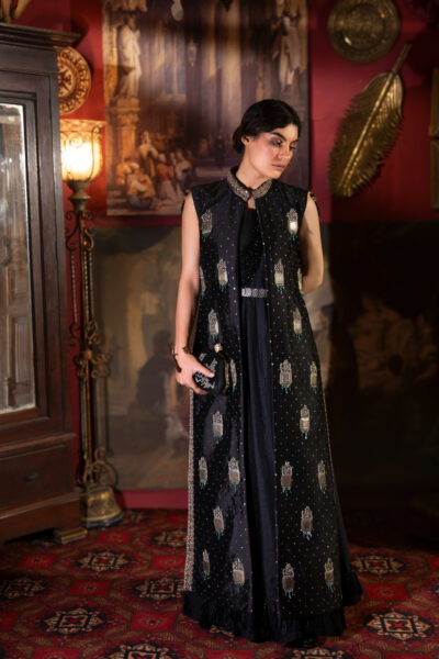 Silken Radiance Evening Gown, Naushemian ÉTOILE Collection, Nauman Arfeen Designer Womenswear, Premium Silk Evening Gown Pakistan, Sequined Embroidered Ladies Gown, Couture Belt Ladies Ensemble, Luxury Black Evening Gown, Designer Women’s Occasion Wear Pakistan, Regal Couture Tailoring, High Fashion Ladies Gown 2026