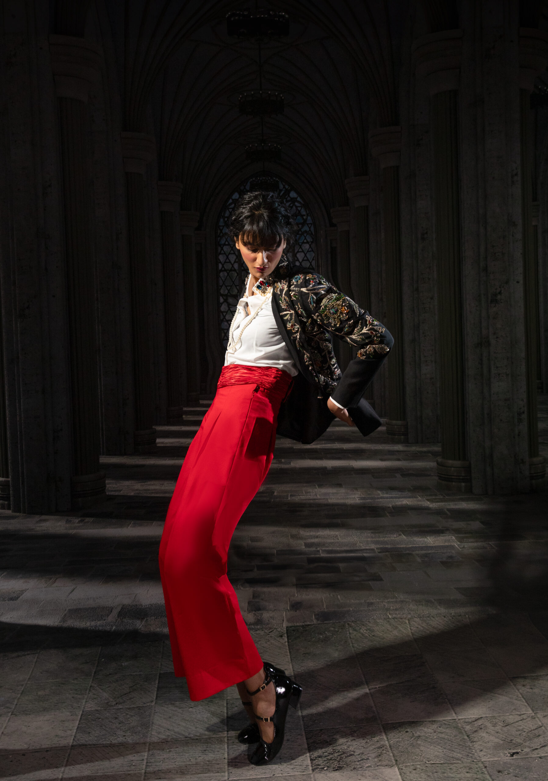 ÉTOILE collection by Nauman Arfeen is a story chosen to tell through fabric, craftsmanship, light and emotion. The Genesis is the first chapter of a five-part journey