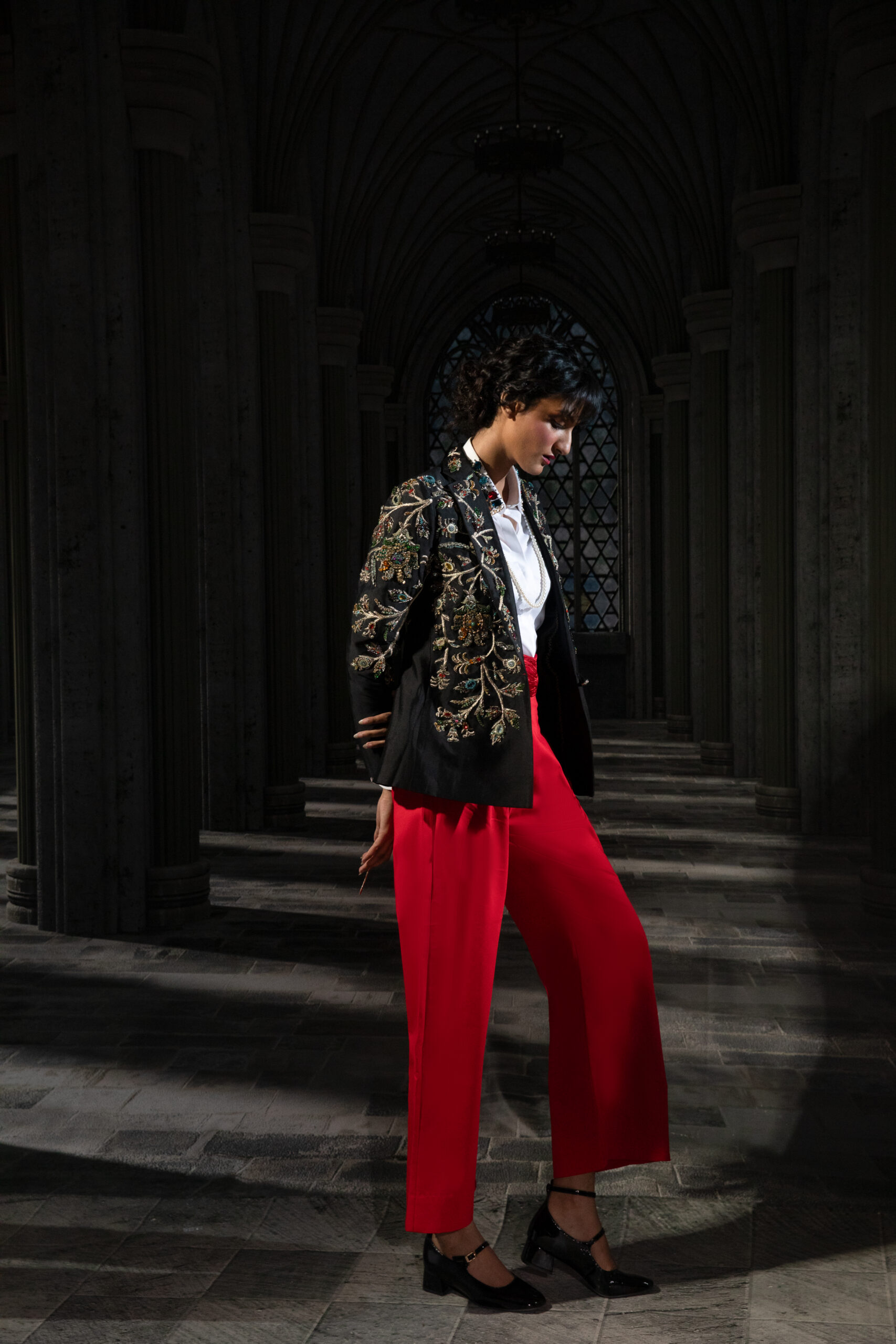 ÉTOILE collection by Nauman Arfeen is a story chosen to tell through fabric, craftsmanship, light and emotion. The Genesis is the first chapter of a five-part journey