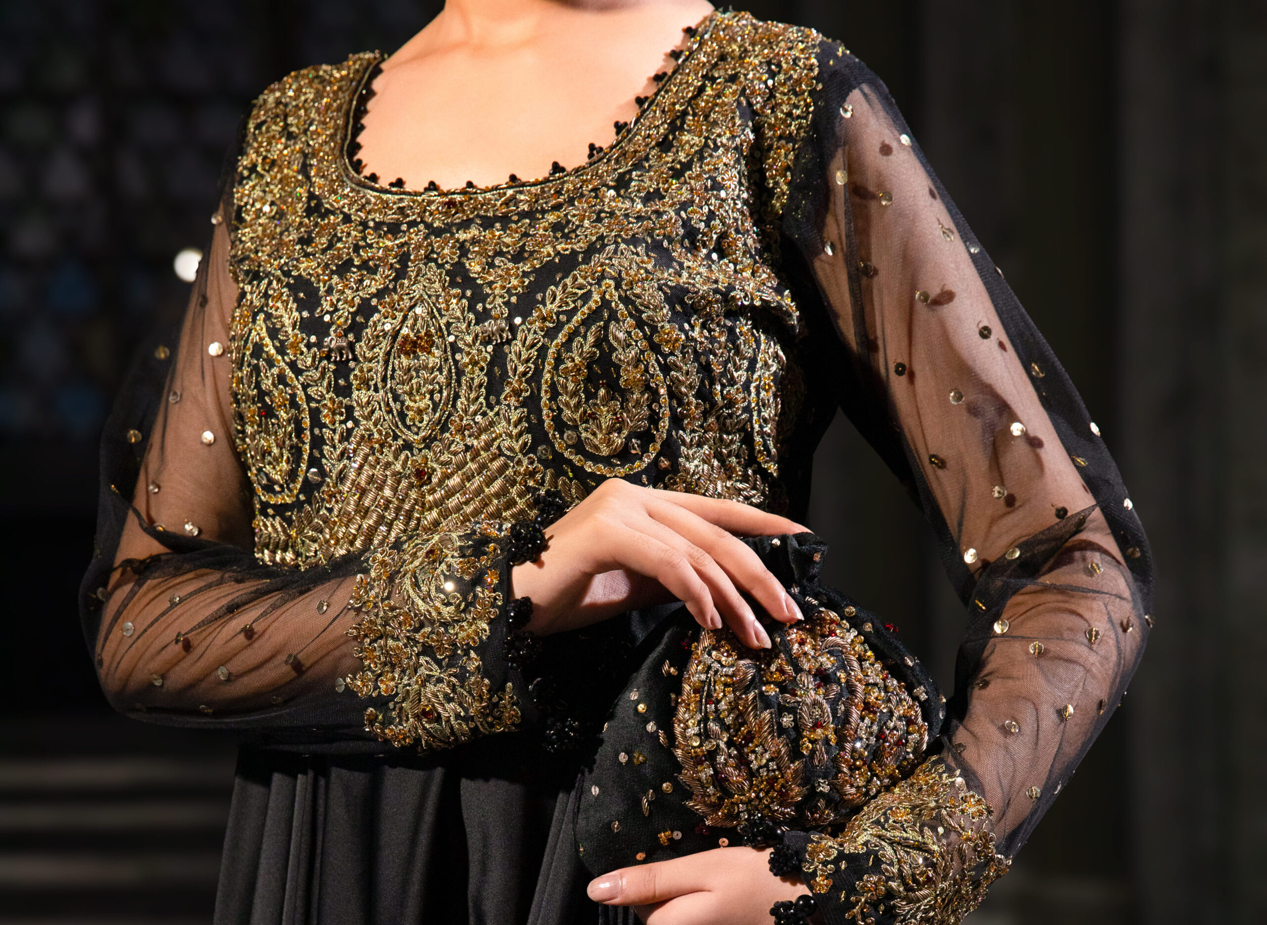 ÉTOILE collection by Nauman Arfeen is a story chosen to tell through fabric, craftsmanship, light and emotion. The Genesis is the first chapter of a five-part journey