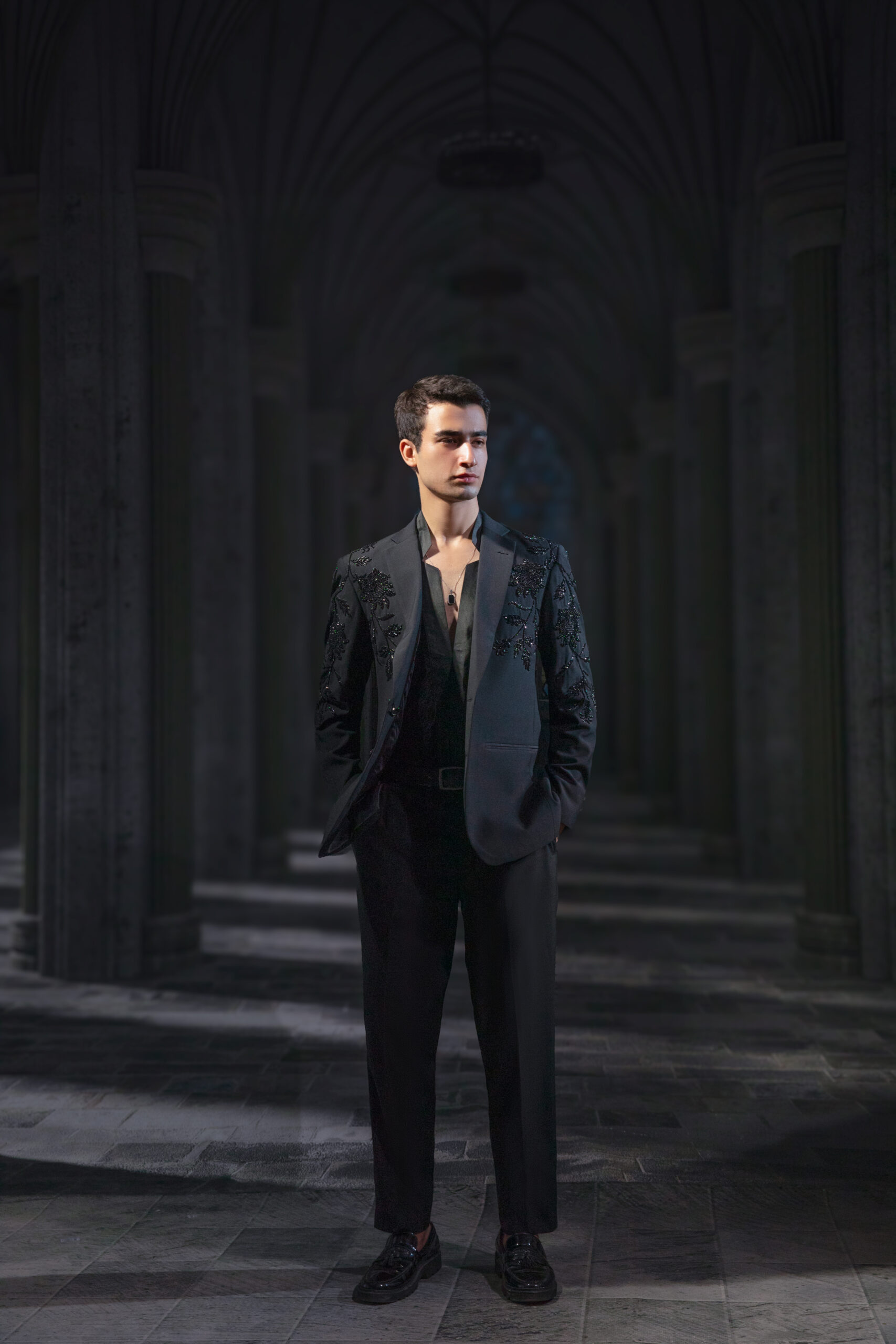 Onyx Emblazoned Suit, Naushemian ÉTOILE Collection, Nauman Arfeen Designer Wear, Luxury Suiting Suit Pakistan, Embroidered Lapel Suit, Fashion Week Couture 2026, Designer Groom’s Suit Pakistan, Heritage Craftsmanship Menswear, Regal Couture Tailoring, Luxury Occasion Dressing
