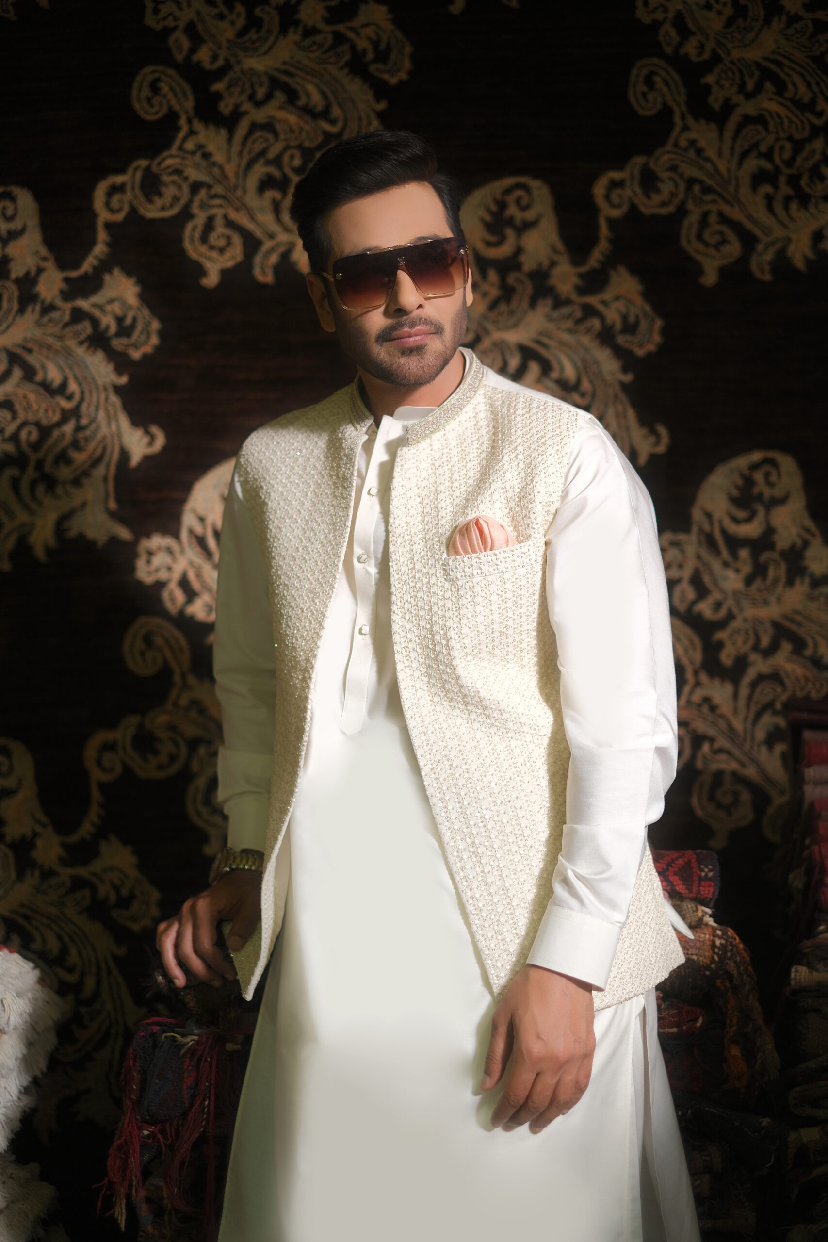 DSCF0284 A classic mens waistcoat of naushemian by nauman arfeen