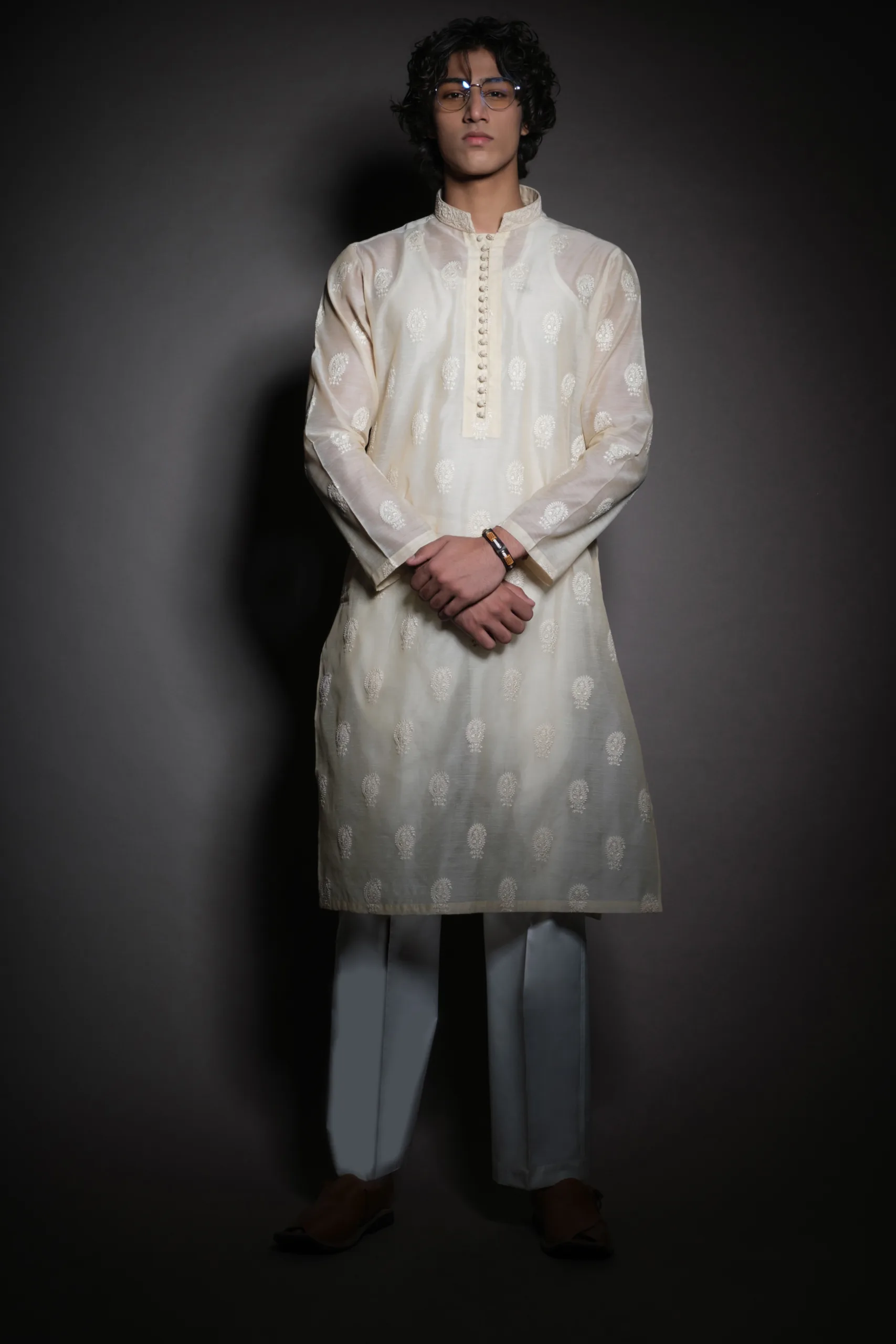 Embroidered Off-White Men's Kurta of Naushemian by Nauman Arfeen Embroidered Off-White Men's Kurta of Naushemian by Nauman Arfeen