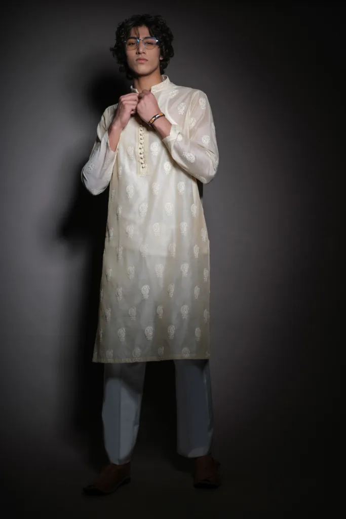 Embroidered Off-White Men's Kurta of Naushemian by Nauman Arfeen