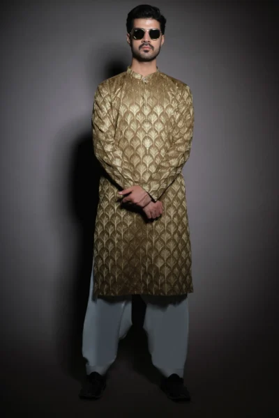 Front-embroidered flaxen kurta for men of Naushemian by Nauman Arfeen