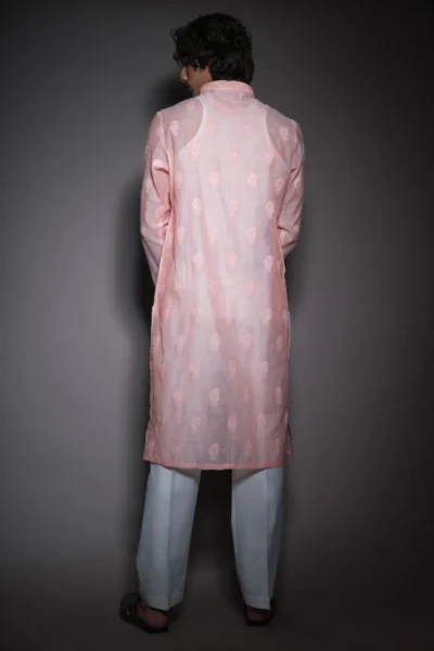 lit soft pink kurta of Naushemian by Nauman Arfeen