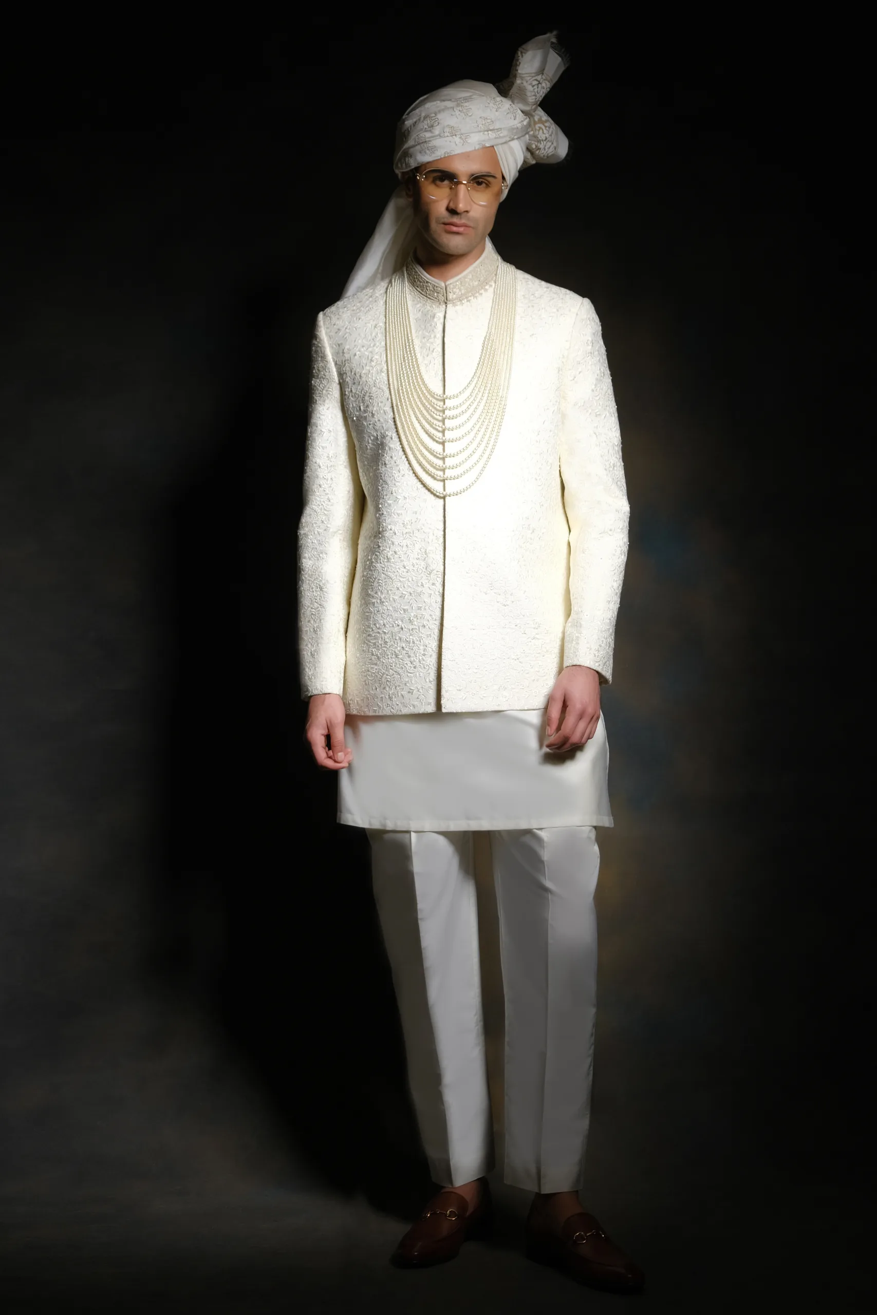 Off-White Classical Embroidered Prince Coat for men designed for the stylish gentleman Off-White Classical Embroidered Prince Coat for men designed for the stylish gentleman