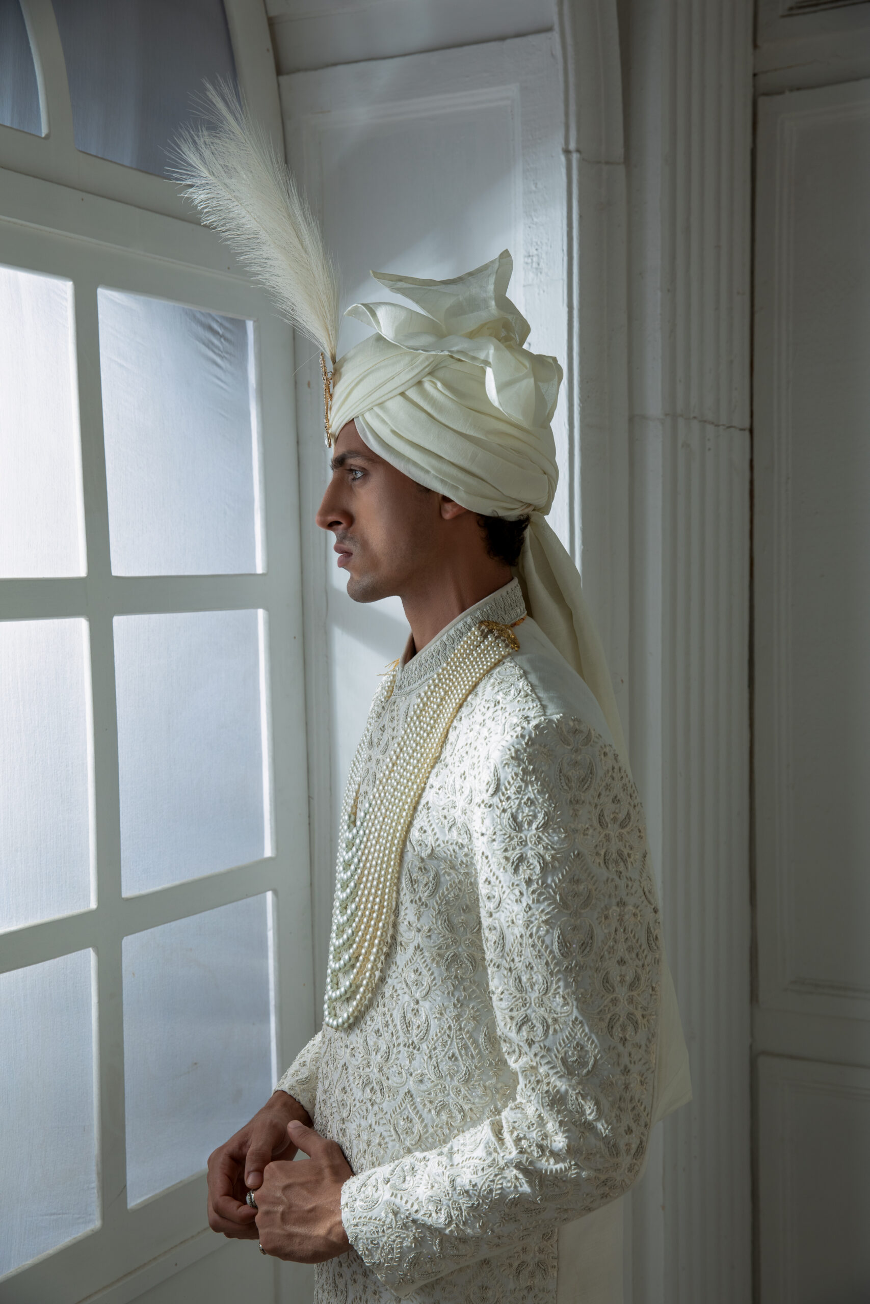 _F1A2118 Pakistani groom wedding sherwani by Naushemian Nauman Arfeen โ Divinus masterpiece design featuring intricate Kora embroidery, filigree detailing, embroidered shawl, regal turban, and handcrafted Khoosa shoes for luxury weddings
