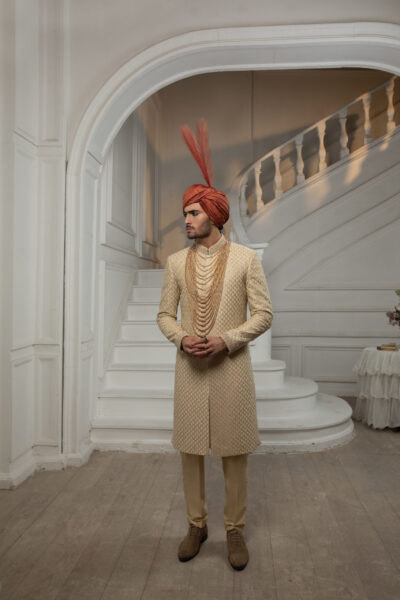 Royal Sherwani for Groom 2025 by Nauman Arfeen – Luxury Pakistani Wedding Sherwani in traditional heritage design with embroidery and prince coat style