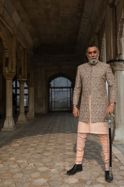 SHAH DASTKAR PEARL GOLD SHERWANI -Shahzad Nawaz in Nauman Arfeen Shah Fasana Royal Heritage Sherwani Lahore Shoot