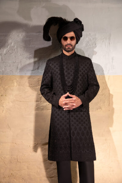 Ebon Crest Sherwani – Traditional Pakistani Wedding Sherwani for Groom 