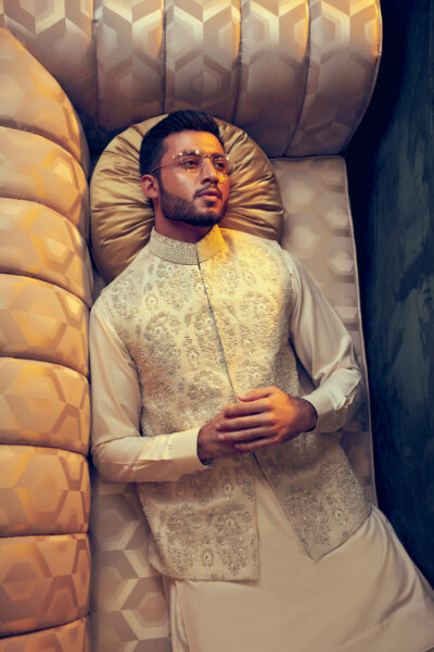 Full Embroidered Ivory White Waistcoat paired with a Matching Kurta designed by Nauman Arfeen