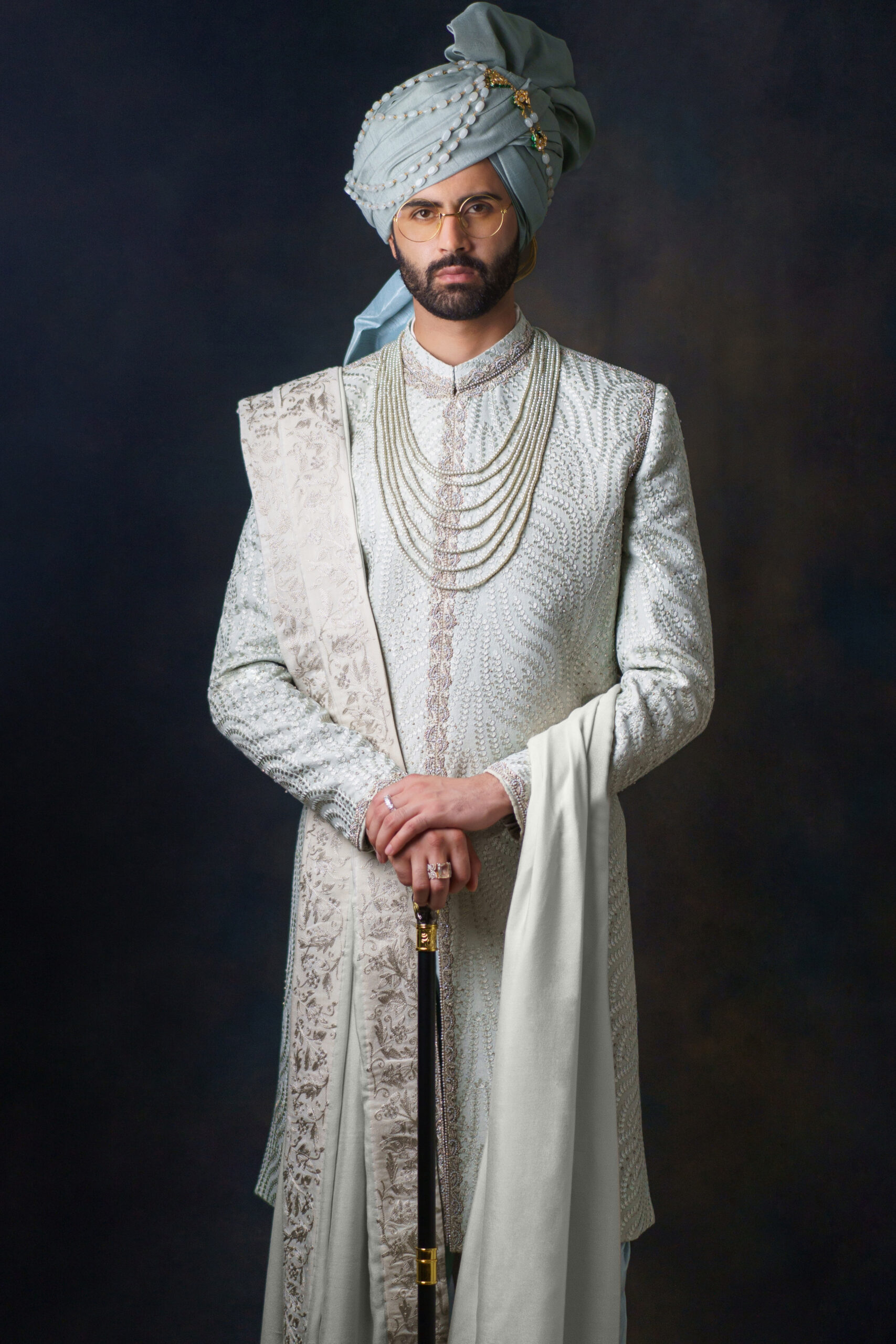 white sherwani - sherwani men - sherwani for groom - best sherwani