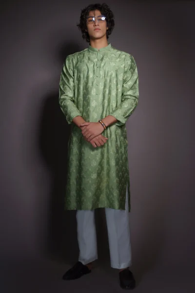 Green Embroidered Kurta
