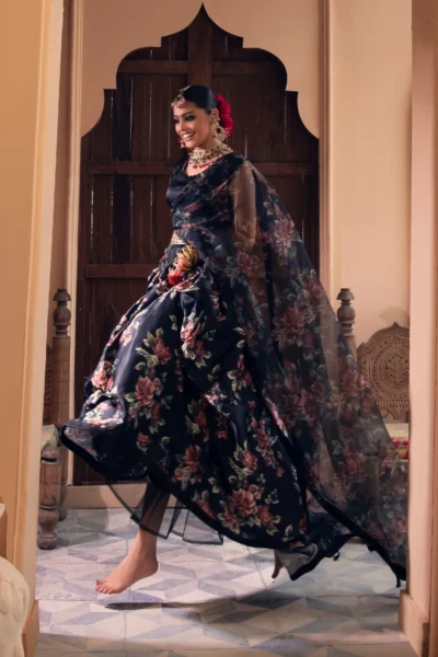 FLORAL BLACK GOWN - Wedding Dresses & Party Dresses Meeshki