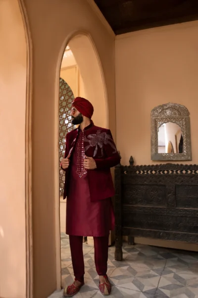 LUXURIOUS MEN'S VELVET MAROON PRINCE COAT FEATURING CUT DANA EMBELLISHMENT