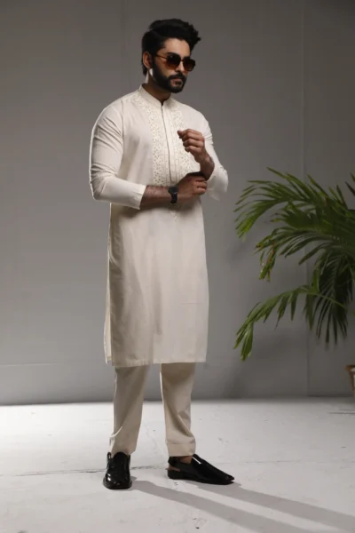 Kurta for men - Mens Kurta - Kurta Pajama - Men in Kurta