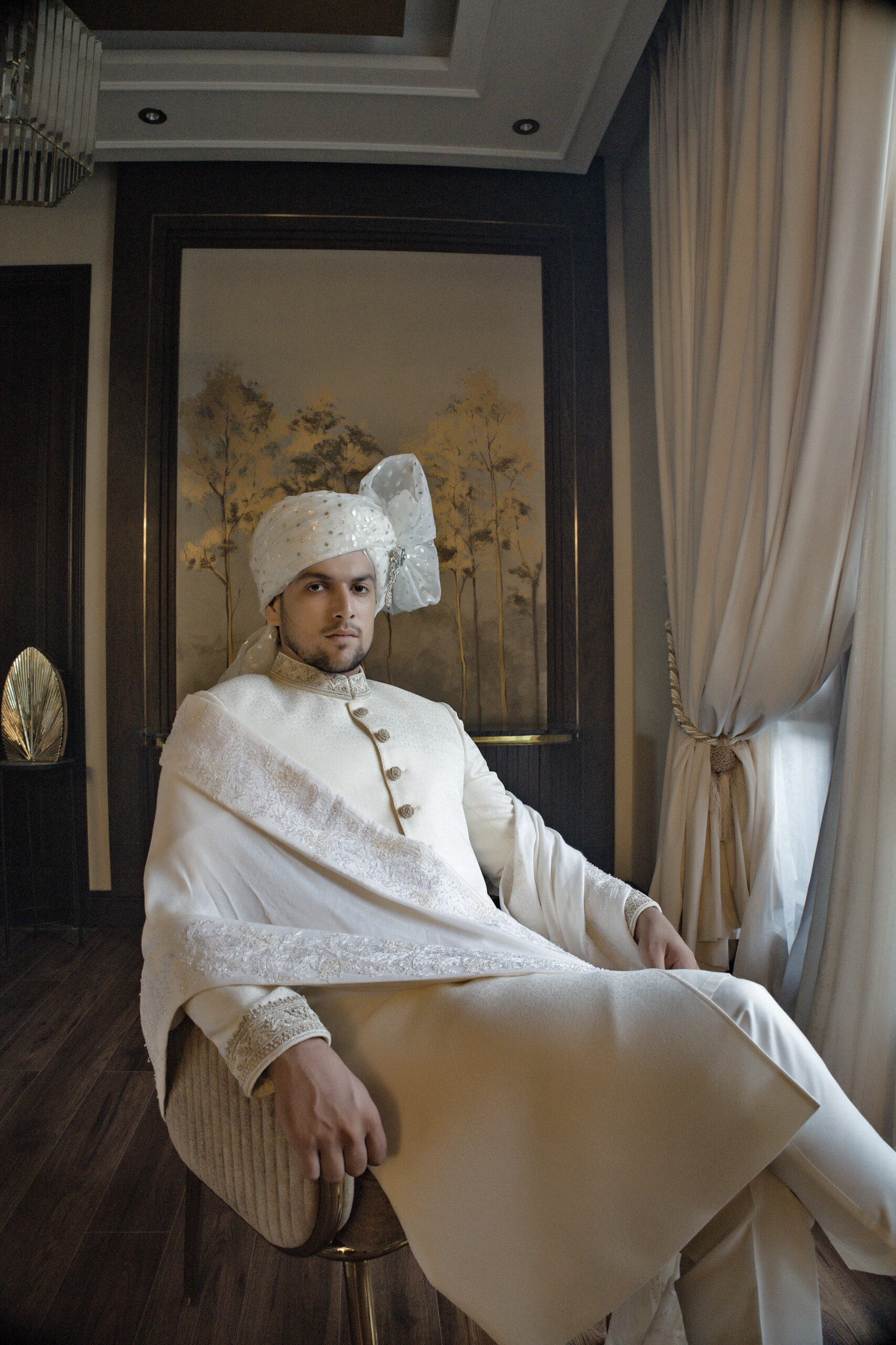 Farhaad - Traditional Pakistani groom Sherwani for Groom - White sherwani for groom - ivory white sherwani - best sherwani in karachi