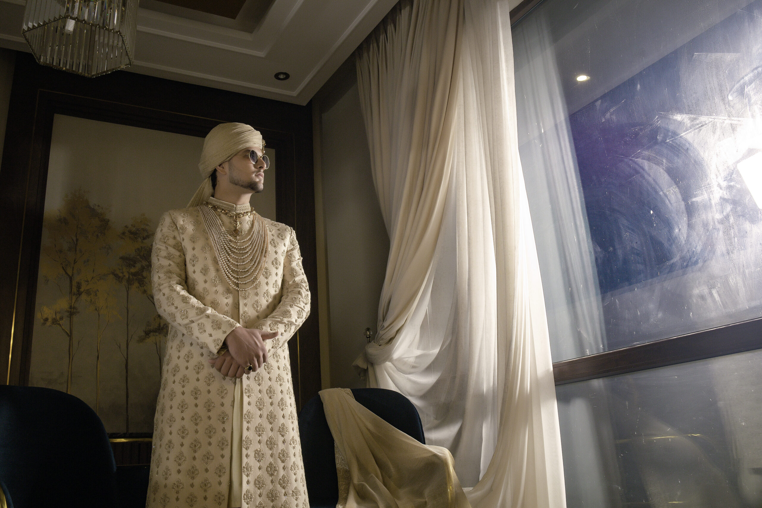 Farhaad - Traditional Pakistani groom Sherwani for Groom - White sherwani for groom - ivory white sherwani - best sherwani in karachi