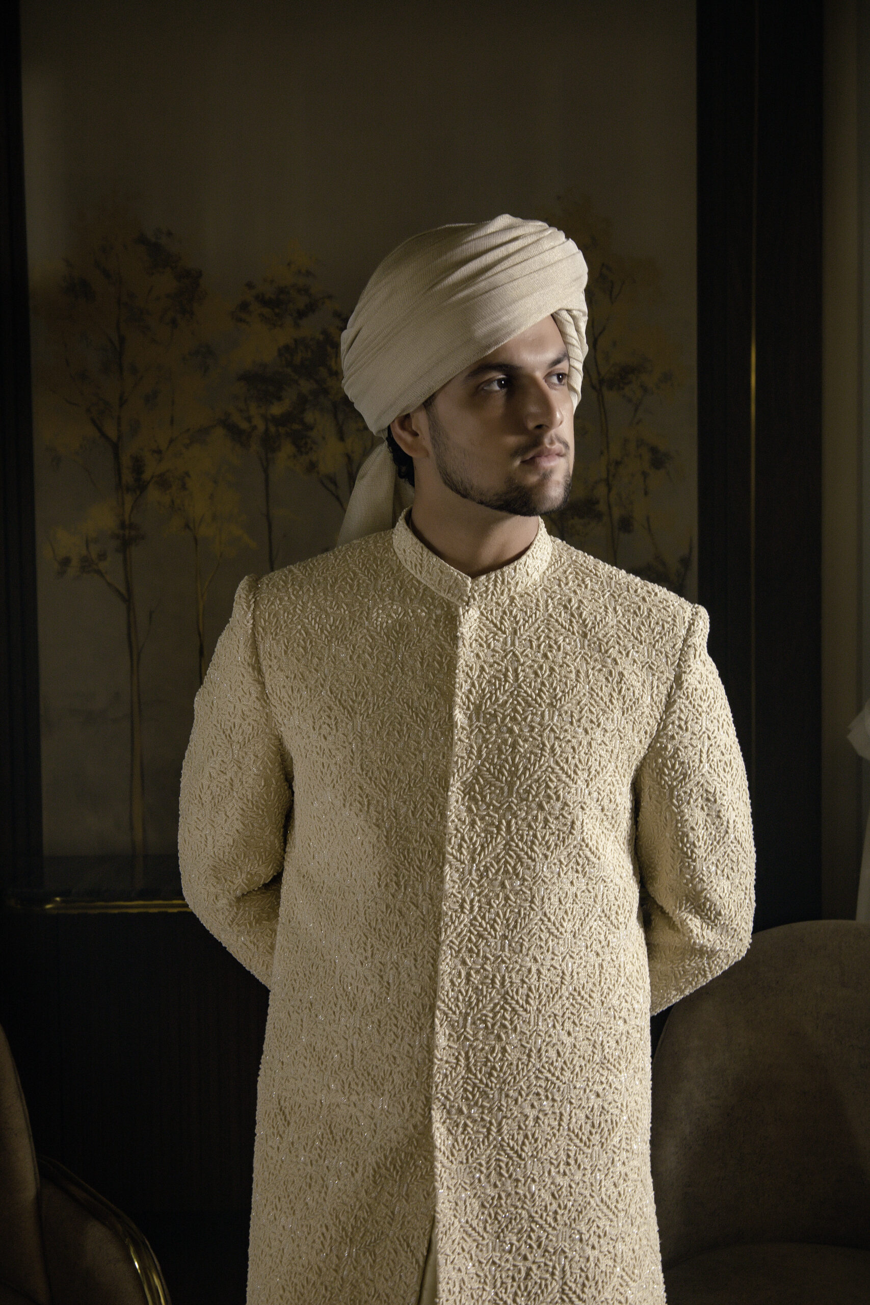 Farhaad - Traditional Pakistani groom Sherwani for Groom - White sherwani for groom - ivory white sherwani - best sherwani in karachi